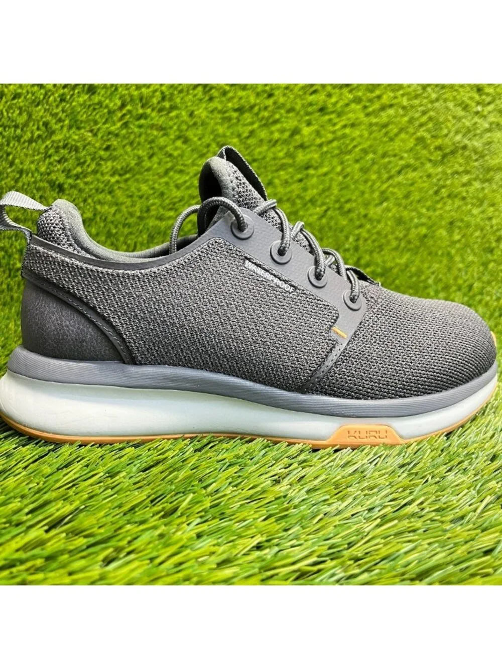 Kuru Atom Womens Size 6.5 Gray White Athletic Running Waterproof Shoes Sneakers